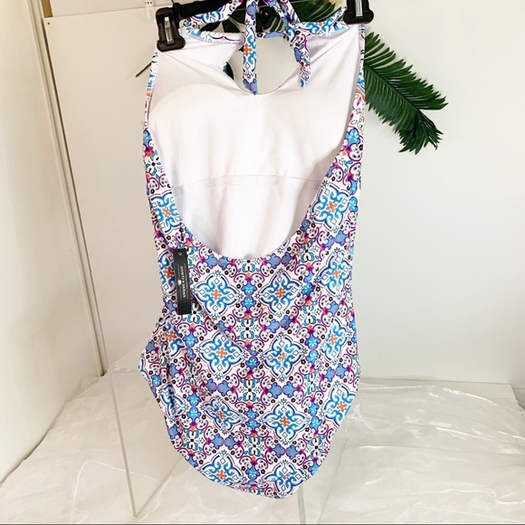 Unique & Classic Women's High Neck Halter Backless Keyhole One Piece Swi… - Picture 3 of 7